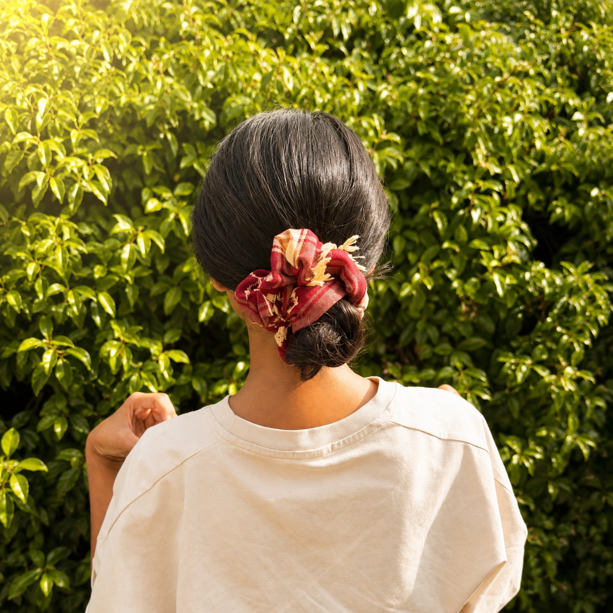 Keffiyeh Scrunchie (Red & Gold) - Palestine collection