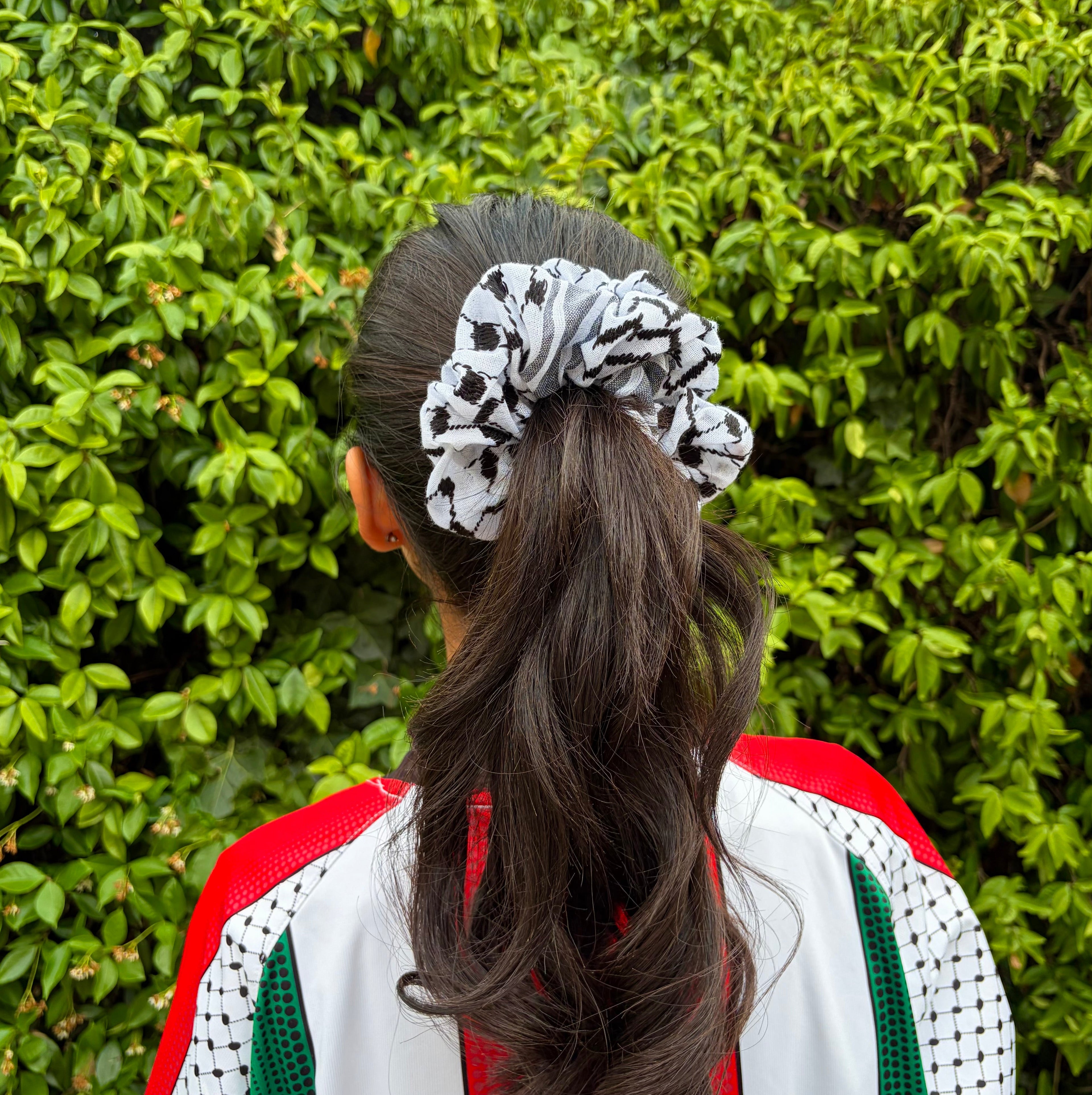 Keffiyeh Scrunchie - Palestine collection